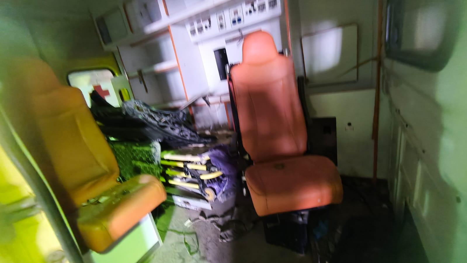 Фото Под Новосибирском единственный реанимобиль Искитимской ЦРБ разобрали на запчасти 2